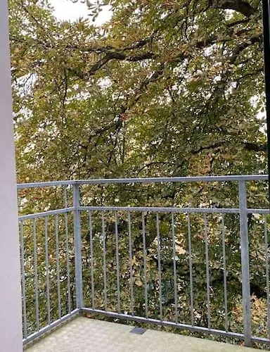 Chez Amis Arena Apartman