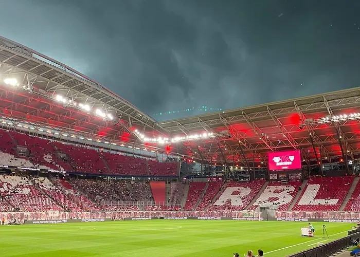 Chez Amis Arena Apartman *