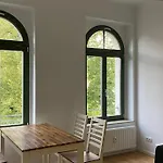 Chez Amis Arena Apartment *