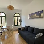 Apartment Chez Amis Arena